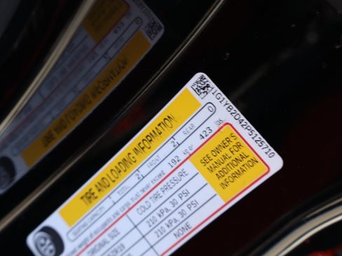 Certified 2023 Chevrolet Corvette Stingray Preferred Cpe w/ Z51 Performance Package image 37