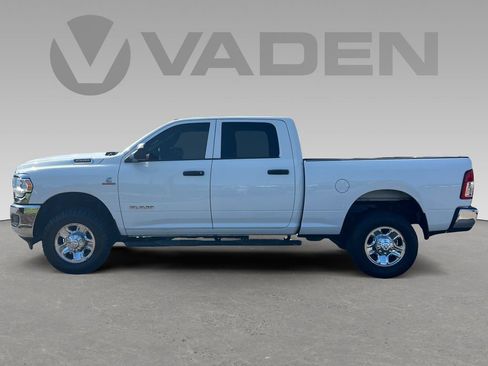 Used 2022 RAM 2500 Tradesman w/ Chrome Appearance Group image 4