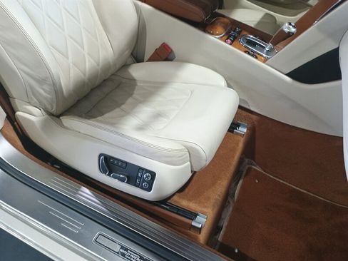 Used 2013 Bentley Continental GT AWD/4WD image 37