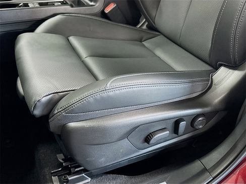 New 2026 Subaru Outback Touring XT image 18