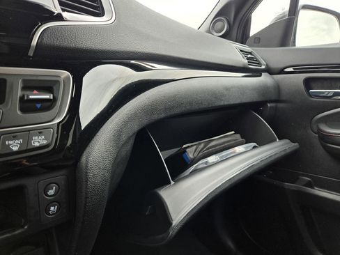 Used 2025 Honda Ridgeline Black Edition image 14