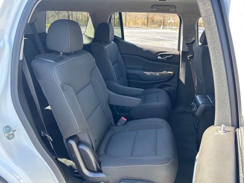 Certified 2023 GMC Acadia SLE w/ Driver Convenience Package image 47