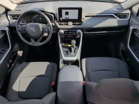Used 2024 Toyota RAV4 XLE FWD image 27