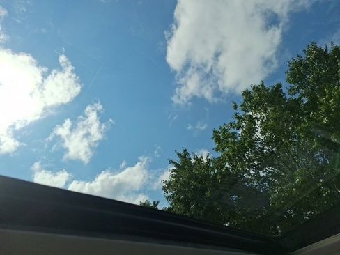 Used 2022 Honda Accord EX-L image 30