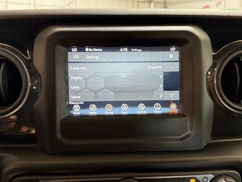 Used 2021 Jeep Wrangler Unlimited Sport AWD/4WD image 17