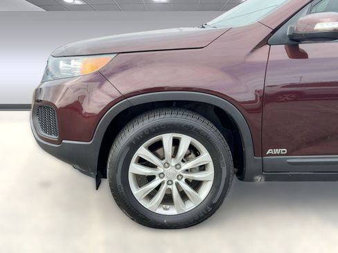 Used 2012 Kia Sorento LX image 21