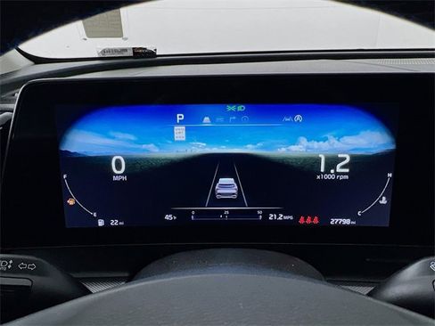 Used 2024 Kia Sportage SX image 14