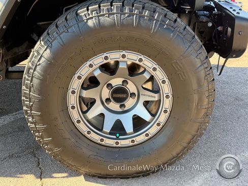 Used 2021 Jeep Gladiator Rubicon image 10