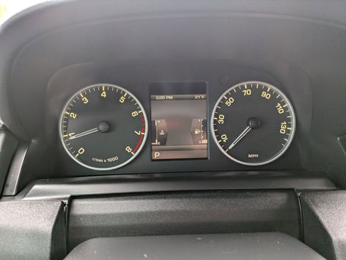 Used 2011 Land Rover LR4 HSE image 21