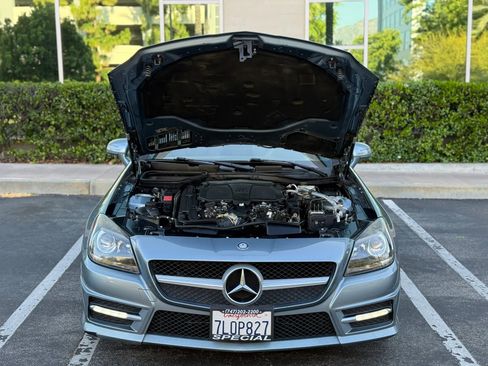 Used 2012 Mercedes-Benz SLK 350 image 29