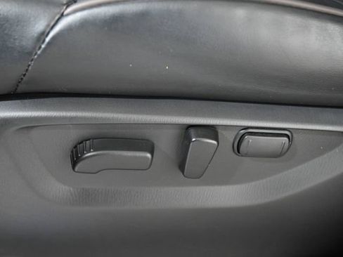 Used 2024 Nissan Armada Platinum w/ Captain's Chairs Package AWD/4WD image 28
