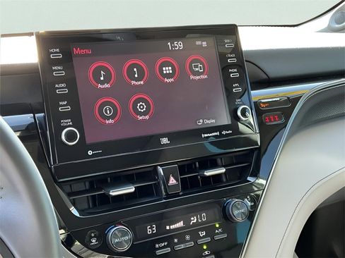 Used 2023 Toyota Camry XSE image 26