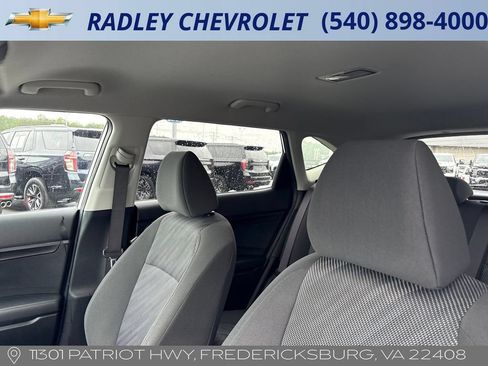 Used 2023 Kia Seltos LX AWD/4WD image 2