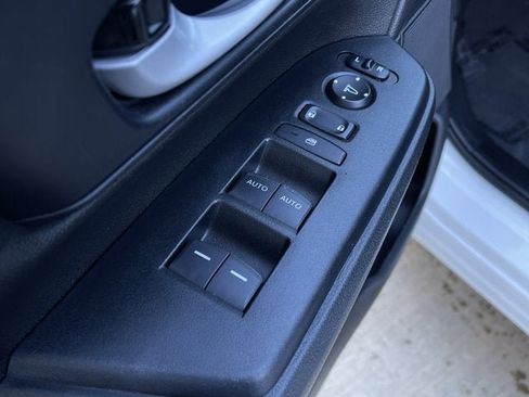 Used 2021 Honda CR-V Special Edition image 10