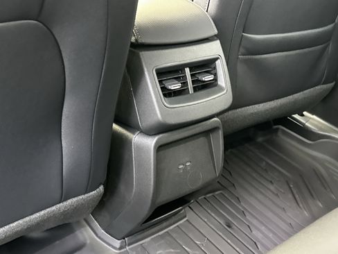 New 2026 Chevrolet Equinox EV RS image 13