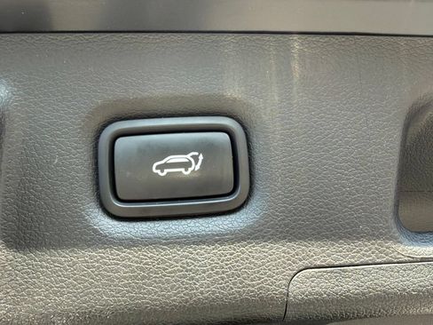 Used 2023 Hyundai Santa Fe Limited AWD/4WD image 24