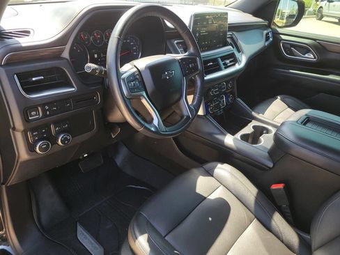 Used 2021 Chevrolet Tahoe Z71 w/ Rear Media and Nav Package AWD/4WD image 28