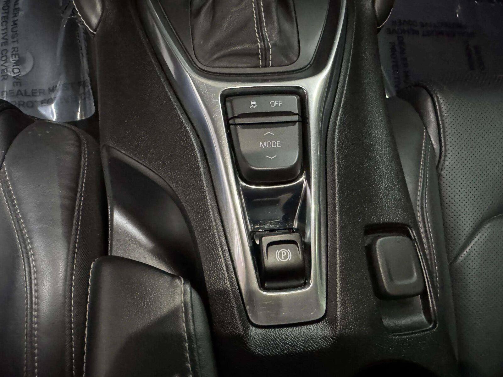 Used 2018 Chevrolet Camaro SS w/ Redline Edition RWD image 31