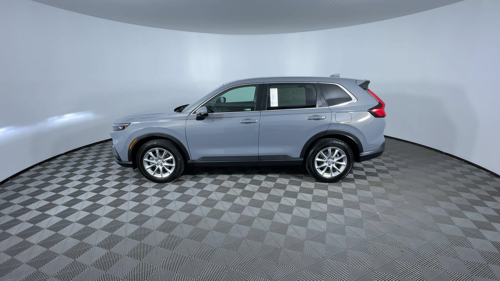 Used 2026 Honda CR-V EX image 5