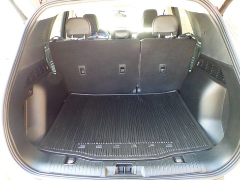 Used 2021 Ford Escape SEL w/ Technology Package image 17