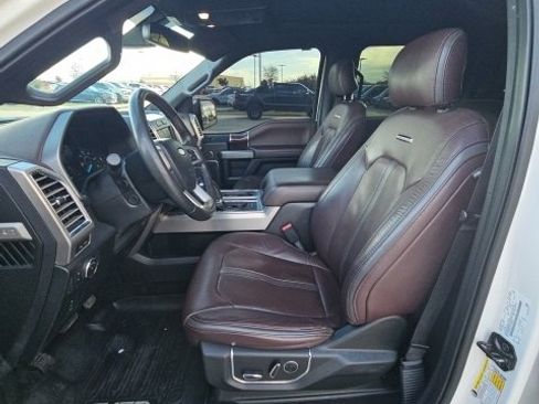 Used 2016 Ford F150 Platinum w/ Equipment Group 701A Luxury image 24