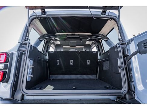 New 2025 Ford Bronco Raptor w/ Interior Carbon Fiber Pack AWD/4WD image 29