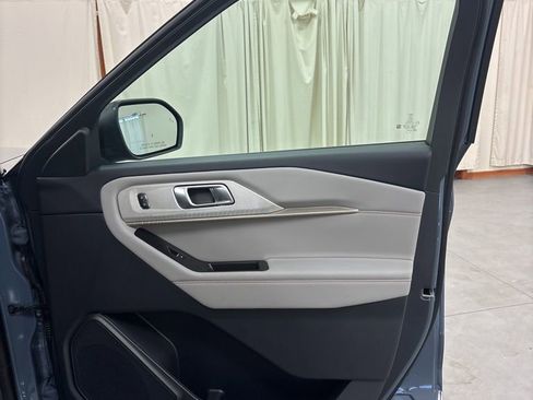 New 2026 Ford Explorer Active w/ Active Comfort Package image 34