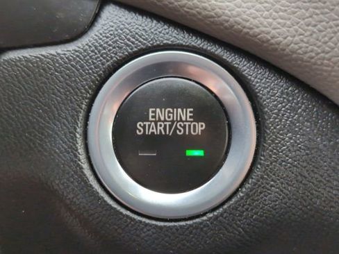 Certified 2023 Chevrolet Equinox LS image 16