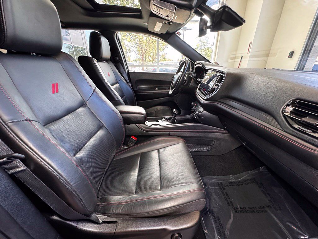 Used 2025 Dodge Durango GT AWD/4WD image 42