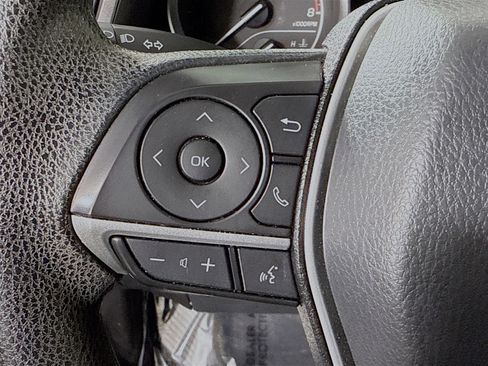 Used 2023 Toyota Camry LE image 14