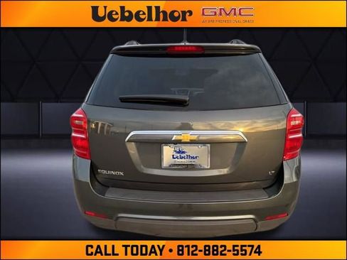 Used 2017 Chevrolet Equinox LT image 7
