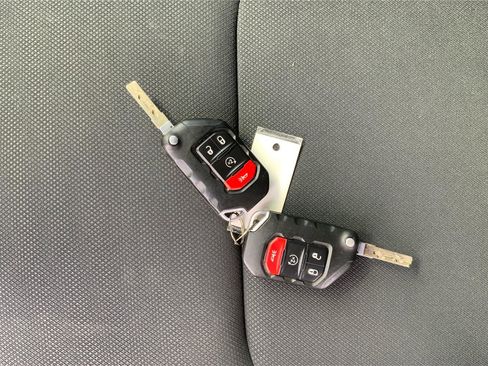 Used 2021 Jeep Wrangler Unlimited Sport AWD/4WD image 35