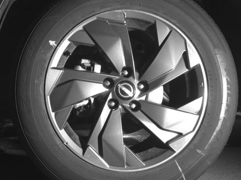 Used 2025 Nissan Rogue SV image 12