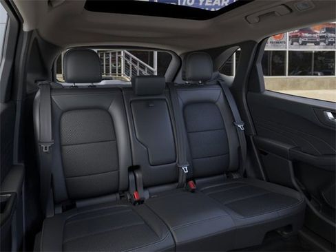 New 2025 Ford Escape SE image 11