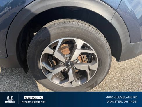 Used 2021 Kia Sportage LX AWD/4WD image 10