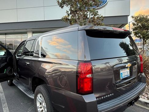 Used 2017 Chevrolet Suburban LS w/ Max Trailering Package RWD image 3