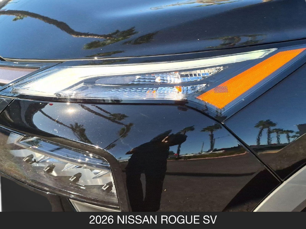 Certified 2026 Nissan Rogue SV FWD image 10