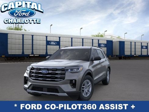 New 2026 Ford Explorer Active w/ Active Comfort Package RWD image 2