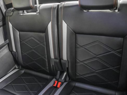 Used 2024 Volkswagen Atlas Peak Edition SEL image 38