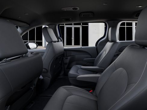 New 2026 Chrysler Pacifica Select image 23