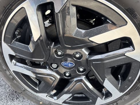 Used 2025 Subaru Forester Limited w/ Protection Package (1PH) image 5