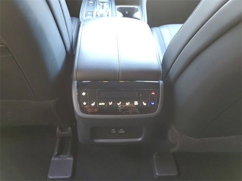 Certified 2025 INFINITI QX60 Luxe w/ Lighting Package (N94) image 15