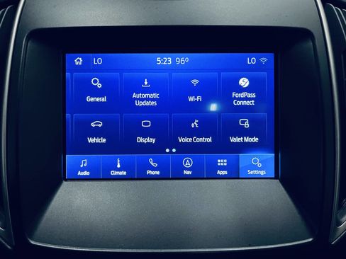 Used 2020 Ford Edge SEL w/ Convenience Package FWD image 36