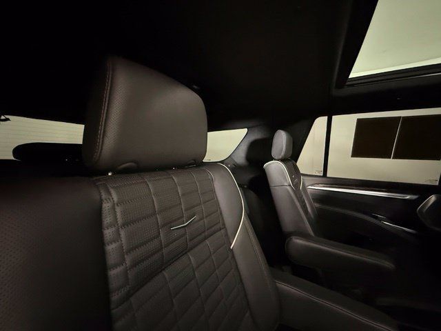 Used 2026 Cadillac Escalade Platinum Sport w/ LPO, ONYX Package AWD/4WD image 27