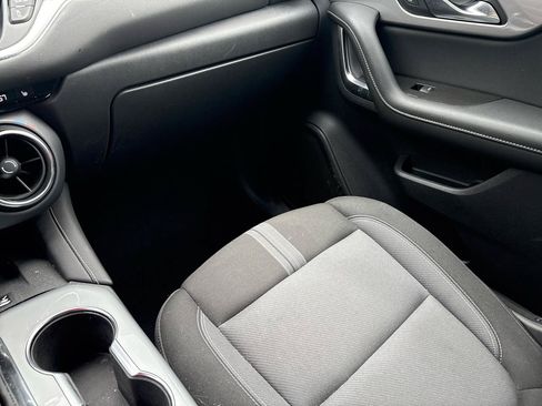 Used 2024 Chevrolet Blazer LT w/ Convenience Package FWD image 22