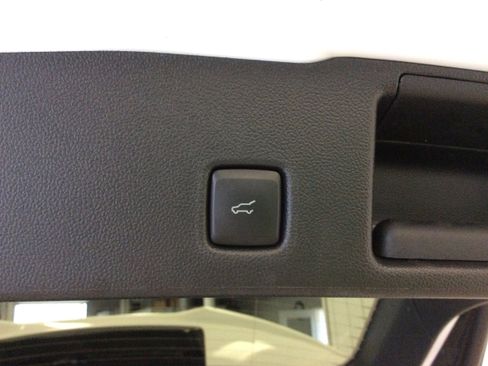 Used 2023 Ford Escape ST-Line Select image 6