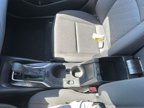 Used 2026 Toyota Corolla LE w/ LE Premium Package FWD image 37