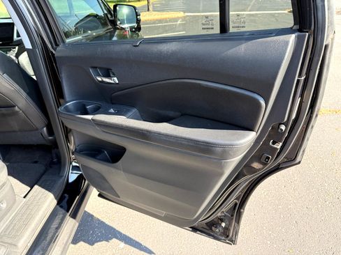 Used 2016 Honda Pilot Touring image 24