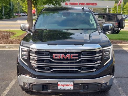 Used 2024 GMC Sierra 1500 SLT w/ SLT Premium Plus Package AWD/4WD image 3