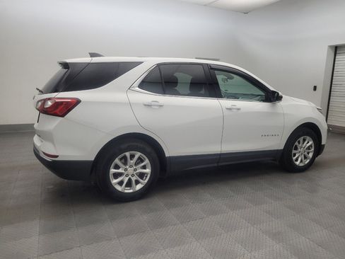 Used 2019 Chevrolet Equinox LT w/ Driver Convenience Package AWD/4WD image 10